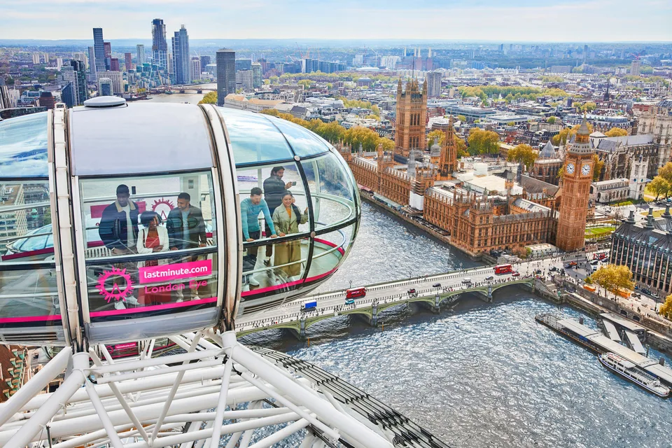 London Eye capsule overlooking the Thames and central London