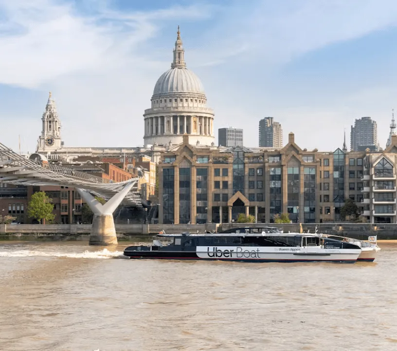 River bus passing St Paul’s Cathedral
